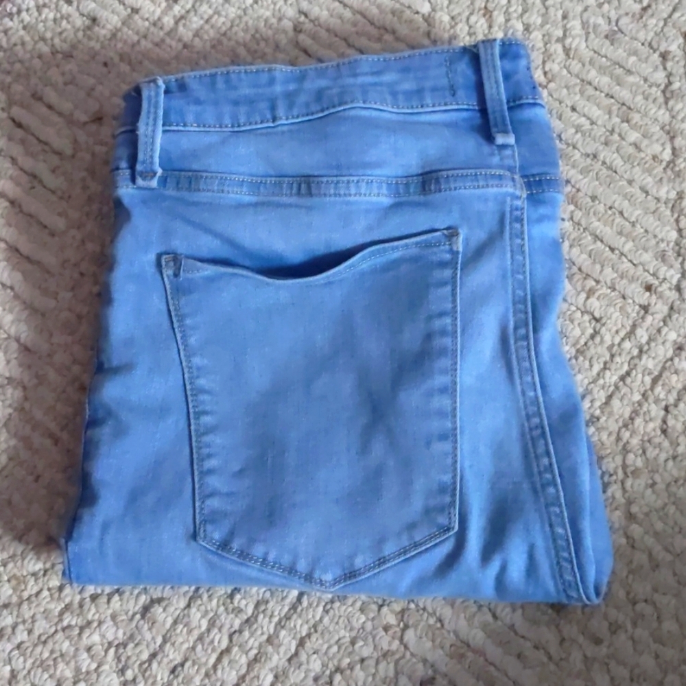 abercrombie and fitch jeans